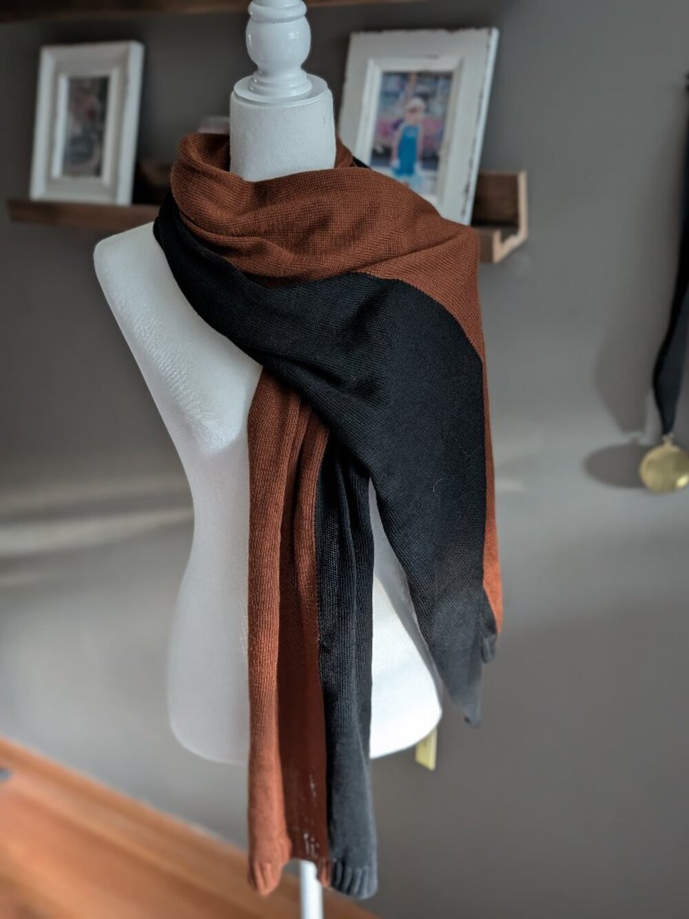 Summersalt Colorblock Classic Scarf One Size NWT Brown Black Neutral Knit Wrap